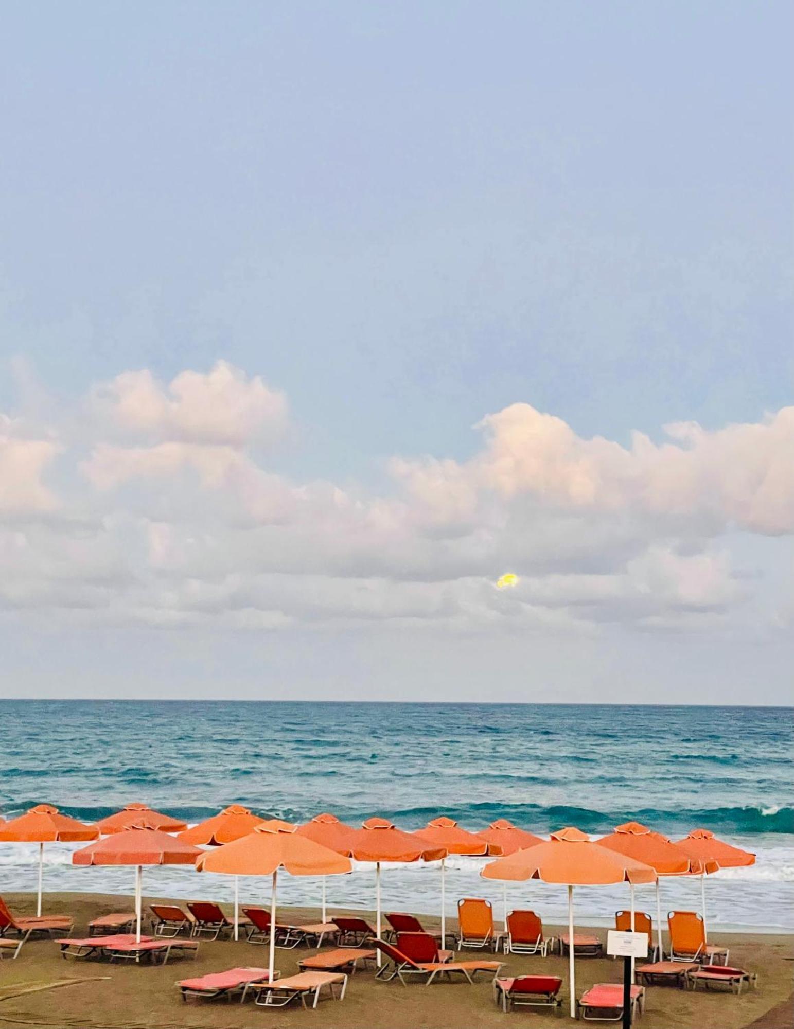 Pal Beach Paleochora Buitenkant foto